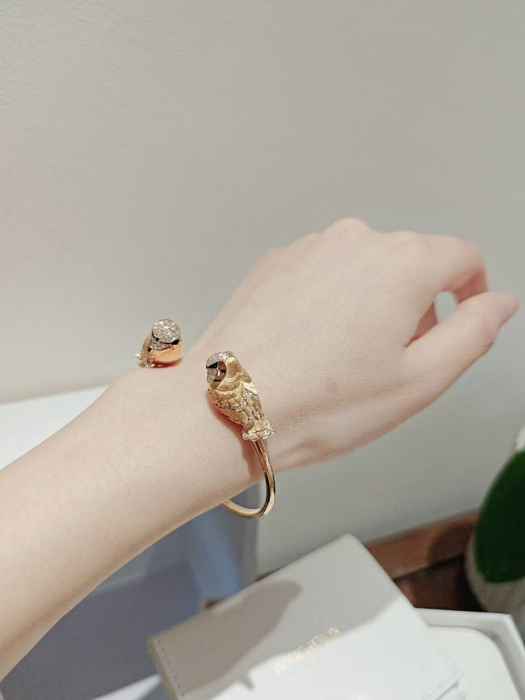 Boucheron MEISA Titmouse 18K Gold Diamond Bracelet - Size 16